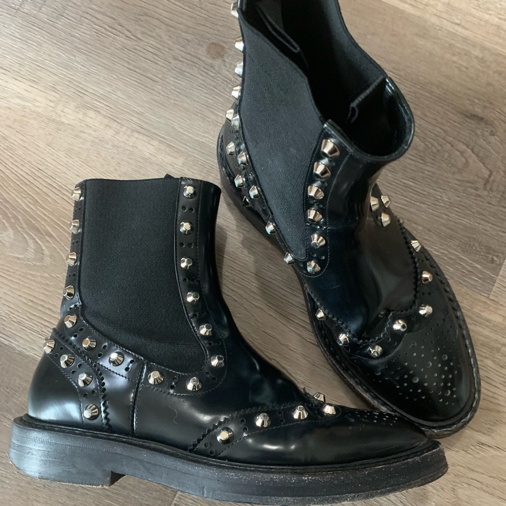 Balenciaga Studded Chelsea Boot - Picture 2 of 10